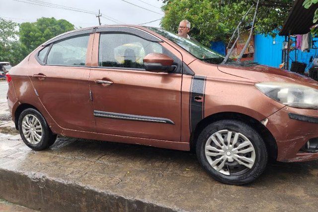 Tata Tigor 1.2 Revotron XT Second-hand 2017 Tata Tigor 1.2 Revotron XT for sale in Bulandshahr