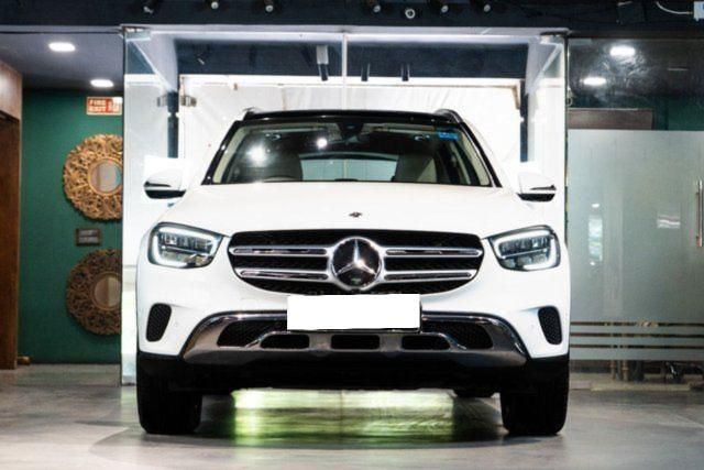 Second-hand 2022 Mercedes-Benz GLC 200 for sale in New Delhi