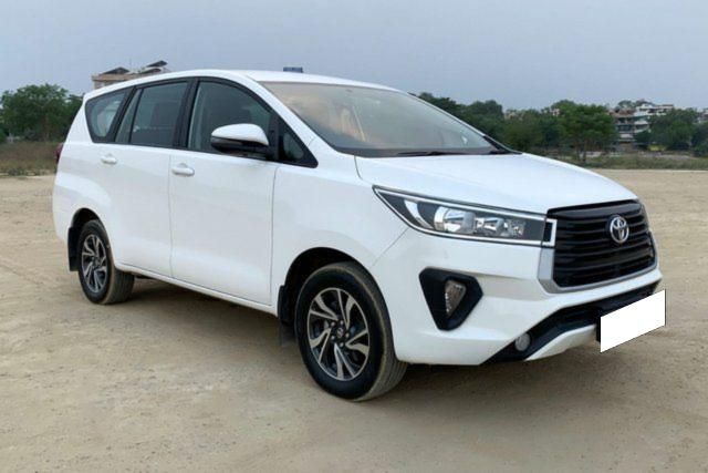 Second-hand 2022 Toyota Innova Crysta 2.4 GX 7 STR AT for sale in New Delhi