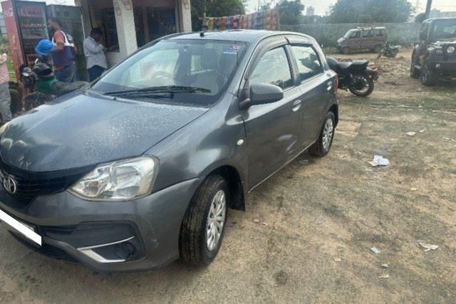 Toyota Etios Liva 1.2 G Second-hand 2017 Toyota Etios Liva 1.2 G for sale in Gurgaon
