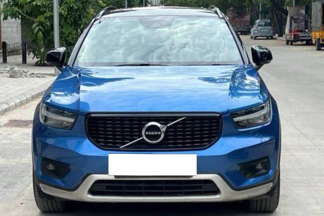Second-hand 2019 Volvo XC40 T4 R-Design BSIV for sale in Bangalore