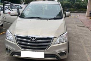 Used 2.5 G (Diesel) 7 Seater BS IV