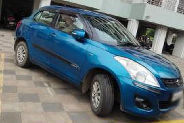 Maruti Suzuki Swift Dzire VXI Second-hand 2013 Maruti Suzuki Swift Dzire VXI for sale in Dombivli