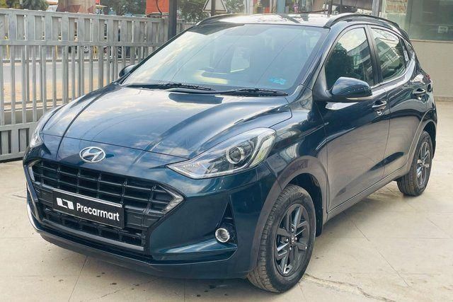 Second-hand 2022 Hyundai Grand i10 Nios AMT Sportz for sale in Bangalore