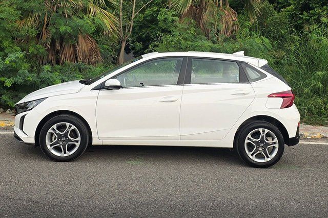 Hyundai i20 Sportz Opt IVT Second-hand 2025 Hyundai i20 Sportz Opt IVT for sale in New Delhi