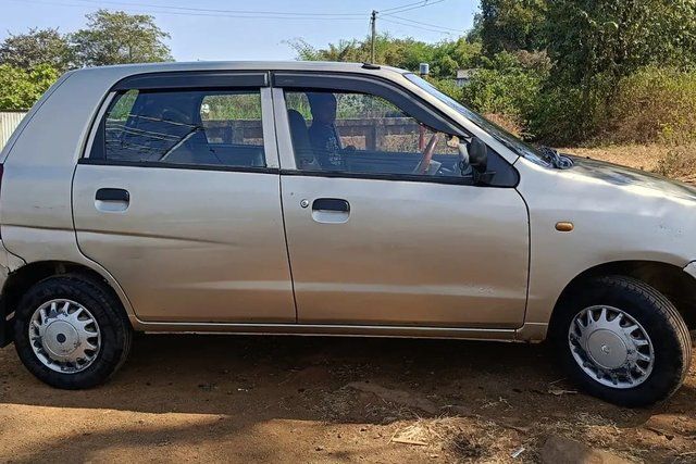 Second-hand 2012 Maruti Suzuki Alto 800 Green LXi (CNG) for sale in Kolhapur