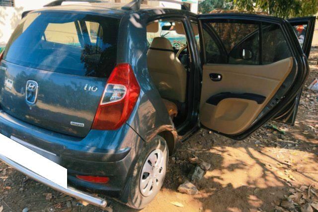 Second-hand 2012 Hyundai i10 Magna for sale in Baramati