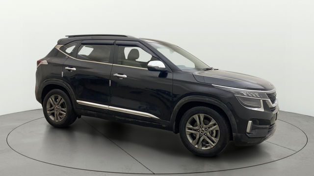 Second-hand 2020 Kia Seltos HTX IVT G for sale in Hyderabad