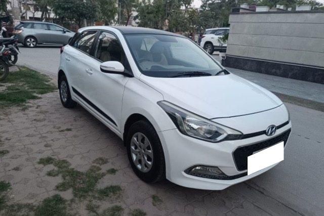 Hyundai i20 Sportz 1.2 Second-hand 2017 Hyundai i20 Sportz 1.2 for sale in Faridabad