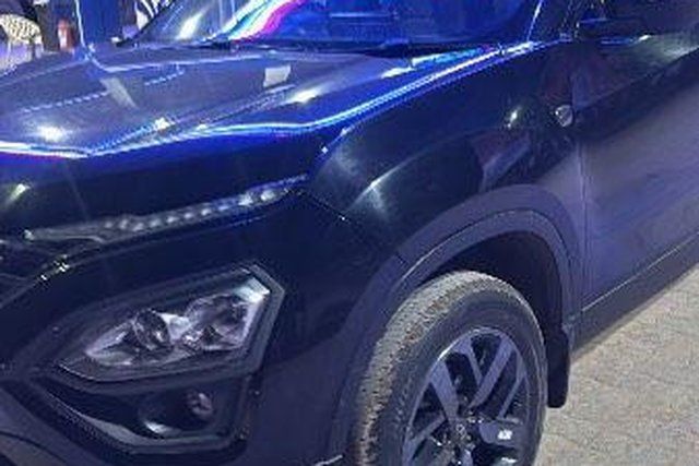 Second-hand 2021 Tata Harrier XZA Dark Edition AT for sale in Ahmedabad