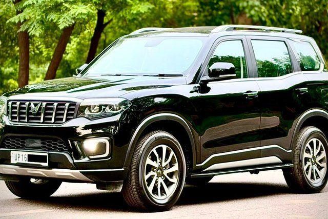 Second-hand 2026 Mahindra Scorpio N Z8T Diesel AT for sale in New Delhi