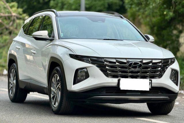 Second-hand 2023 Hyundai Tucson Signature AT for sale in New Delhi