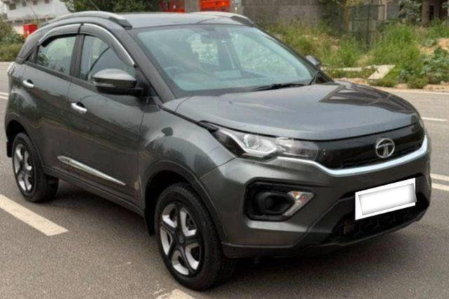 Tata Nexon XM Second-hand 2023 Tata Nexon XM for sale in New Delhi