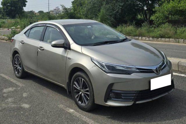 Toyota Corolla Altis VL AT Second-hand 2017 Toyota Corolla Altis VL AT for sale in New Delhi