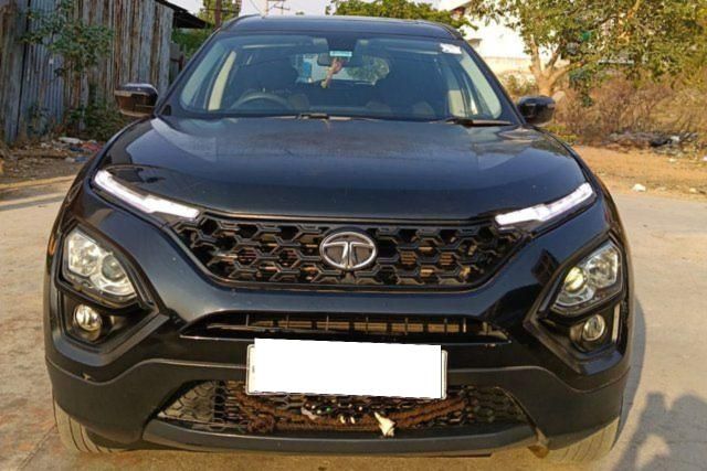 Second-hand 2022 Tata Safari XTA Plus Dark Edition BSVI for sale in Hyderabad