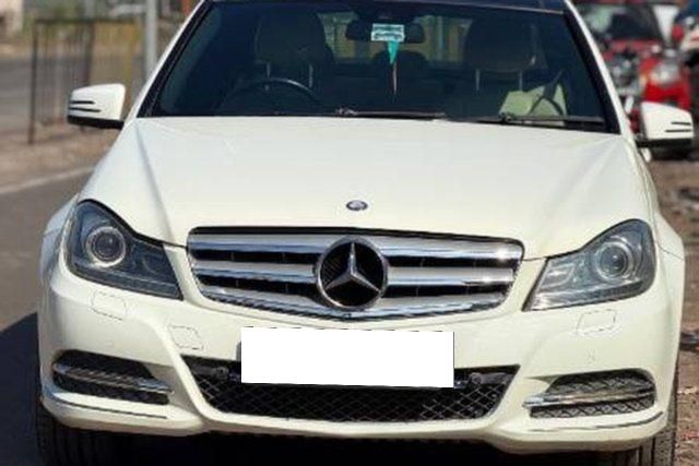 Second-hand 2011 Mercedes-Benz C-Class 250 CDI Classic for sale in Latur