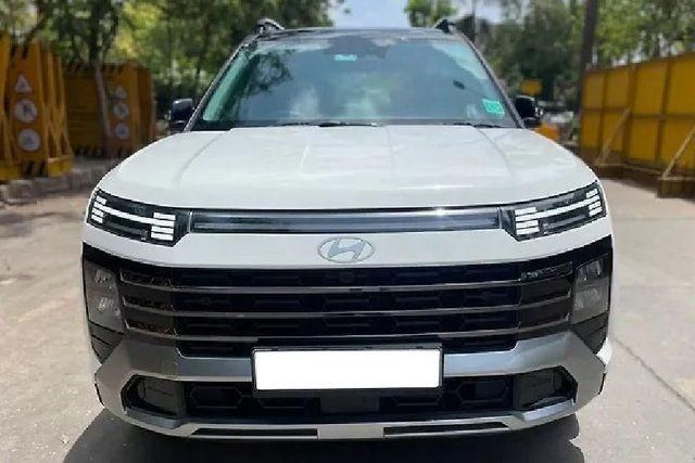 Second-hand 2025 Hyundai Alcazar Signature 6Str DCT for sale in Mumbai