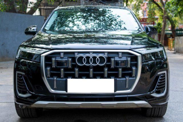 Second-hand 2026 Audi Q7 Technology for sale in New Delhi