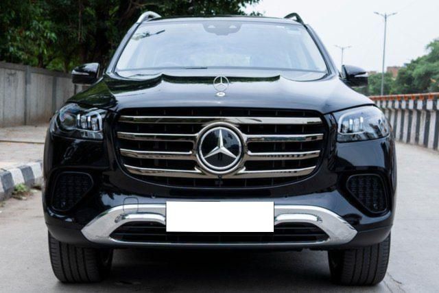 Second-hand 2025 Mercedes-Benz GLS 450 4matic for sale in New Delhi