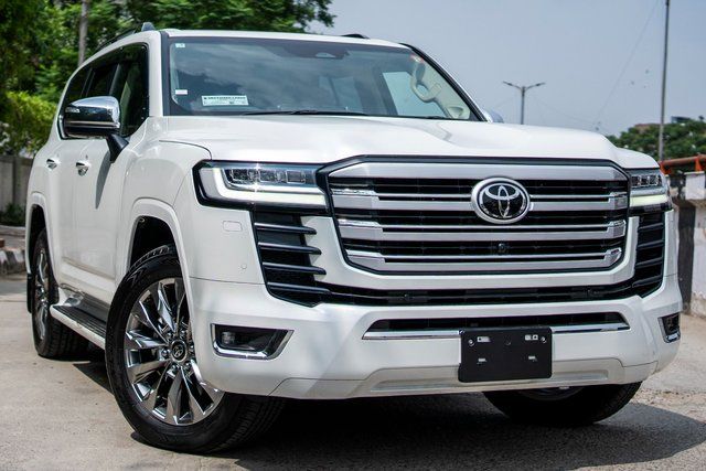 Second-hand 2026 Toyota Land Cruiser 300 ZX for sale in New Delhi