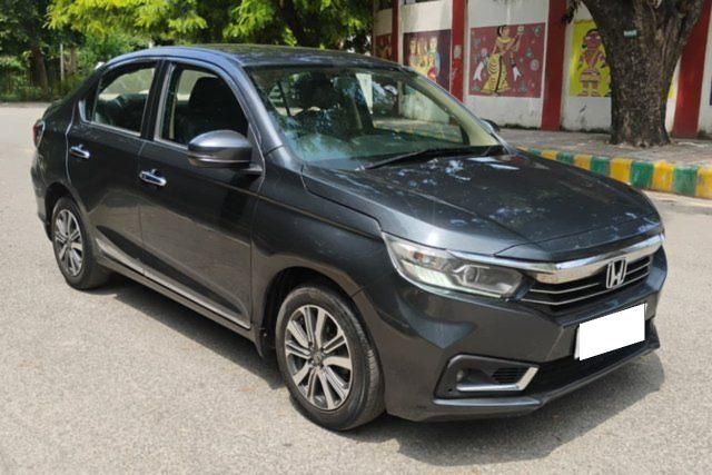 Second-hand 2024 Honda Amaze VX CVT for sale in Agra