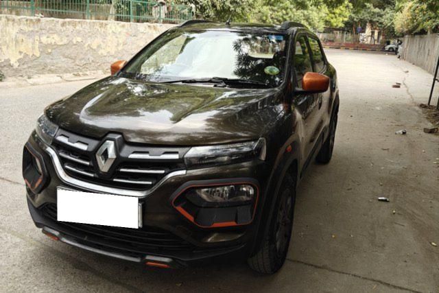 Second-hand 2021 Renault KWID 1.0 RXT AMT Opt for sale in New Delhi