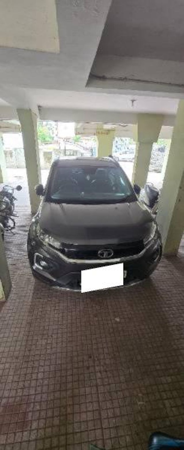 Second-hand 2022 Tata Nexon XZA Plus (O) AMT for sale in Ahmedabad
