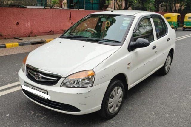 Tata Indigo Emax CNG GLS Second-hand 2017 Tata Indigo Emax CNG GLS for sale in New Delhi