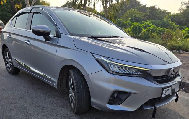Second-hand 2022 Honda City ZX CVT for sale in New Delhi