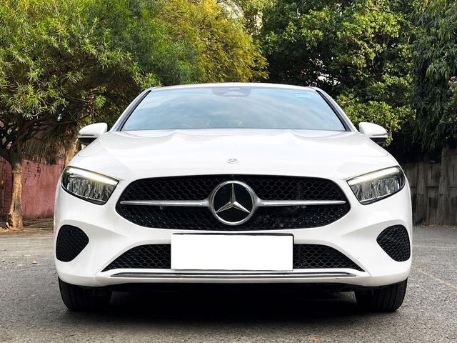 Mercedes-Benz A-Class Limousine A 200 Second-hand 2023 Mercedes-Benz A-Class Limousine A 200 for sale in New Delhi