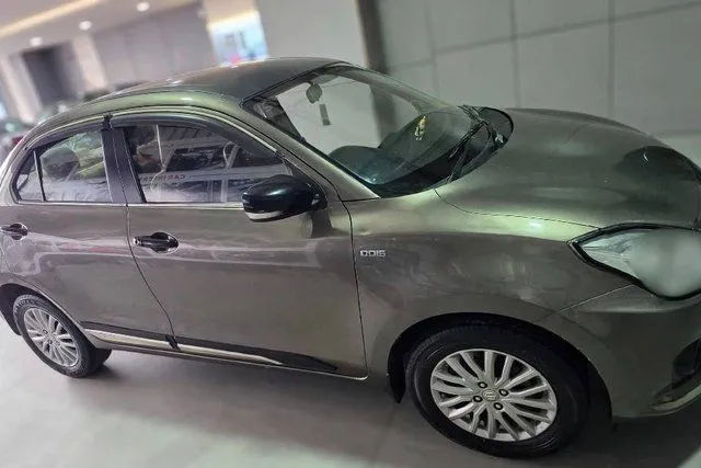 Maruti Suzuki Swift Dzire ZDI Second-hand 2018 Maruti Suzuki Swift Dzire ZDI for sale in Surat