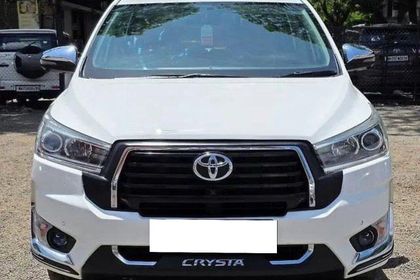 2022 Toyota Innova Crysta 2.4 जेडएक्स 7 STR