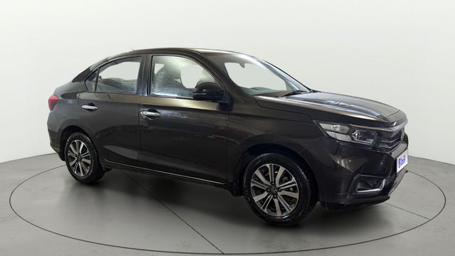 Second-hand 2022 Honda Amaze 2nd Gen VX CVT BSVI for sale in Greater Noida