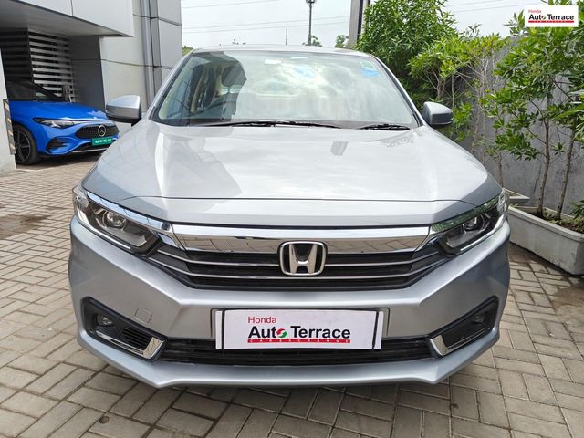Second-hand 2021 Honda Amaze VX CVT Petrol for sale in Ahmedabad