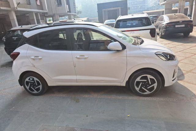 Hyundai Grand i10 Nios Sportz Second-hand 2023 Hyundai Grand i10 Nios Sportz for sale in Ahmedabad