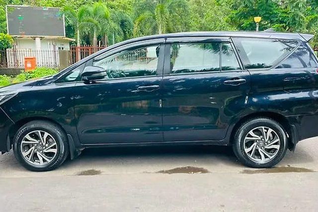 Second-hand 2021 Toyota Innova Crysta 2.4 GX 8 STR AT for sale in Mumbai
