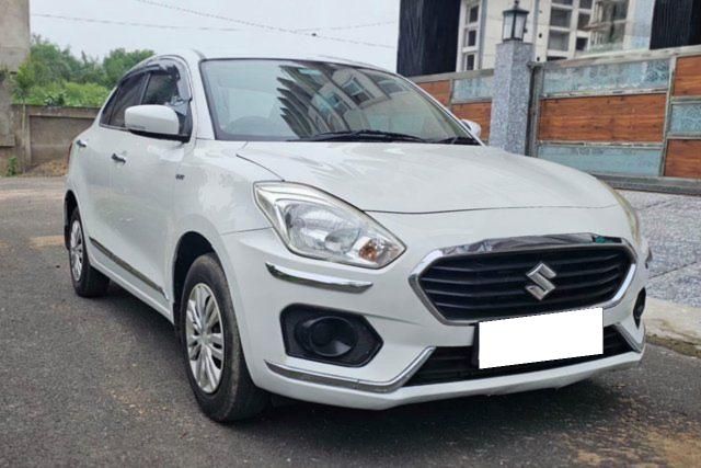Second-hand 2017 Maruti Suzuki Swift Dzire AMT VXI for sale in Nagpur