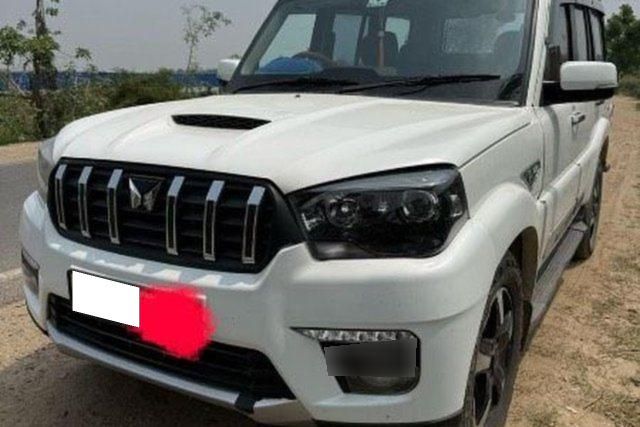 Mahindra Scorpio S 11 Second-hand 2023 Mahindra Scorpio S 11 for sale in East Champaran