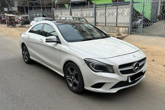 Second-hand 2015 Mercedes-Benz CLA 200 CGI Sport for sale in New Delhi
