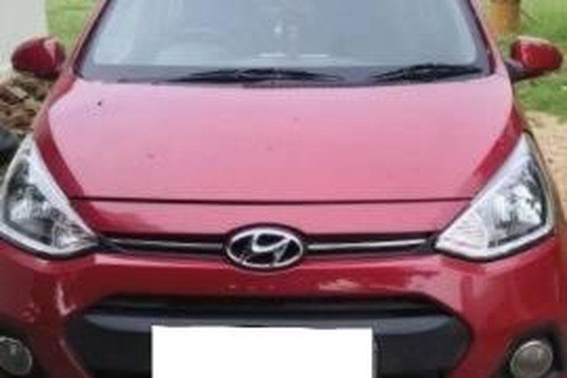 Hyundai Xcent 1.2 Kappa S Second-hand 2015 Hyundai Xcent 1.2 Kappa S for sale in Ahmedabad