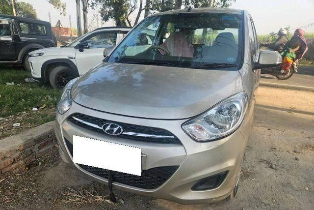 Second-hand 2011 Hyundai i10 Magna for sale in New Delhi