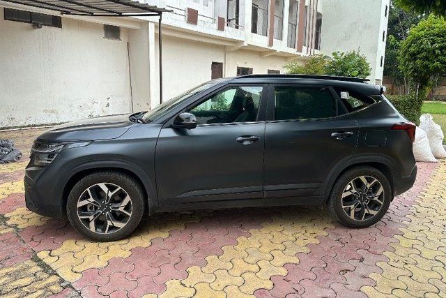 Second-hand 2023 Kia Seltos X-Line Diesel AT for sale in Meerut