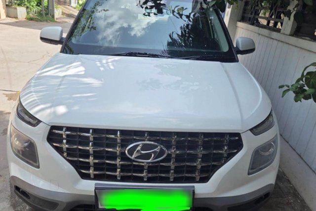 Hyundai Venue SX Plus Turbo DCT Second-hand 2022 Hyundai Venue SX Plus Turbo DCT for sale in Hyderabad