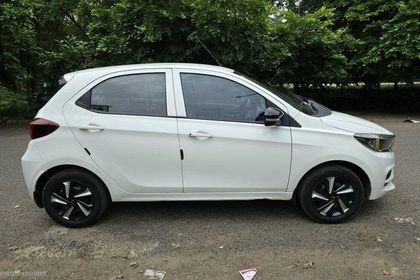 2022 Tata Tiago XE BSVI