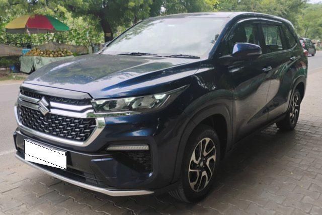 Second-hand 2023 Maruti Suzuki Invicto Alpha Plus 7Str for sale in Agra
