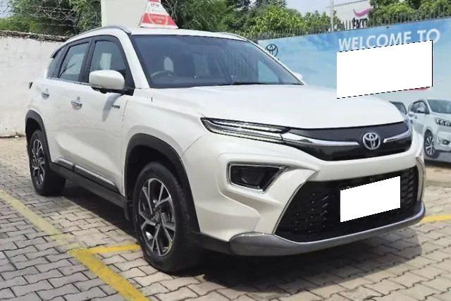 Toyota Hyryder V HYBRID BSVI Second-hand 2024 Toyota Hyryder V HYBRID BSVI for sale in Mohali