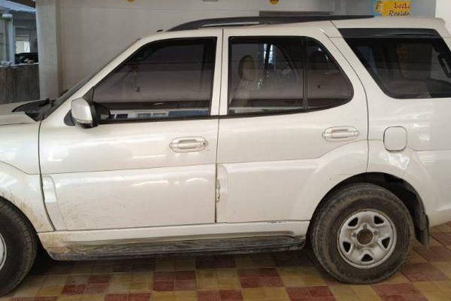 Second-hand 2013 Tata Safari Storme EX for sale in Patancheru