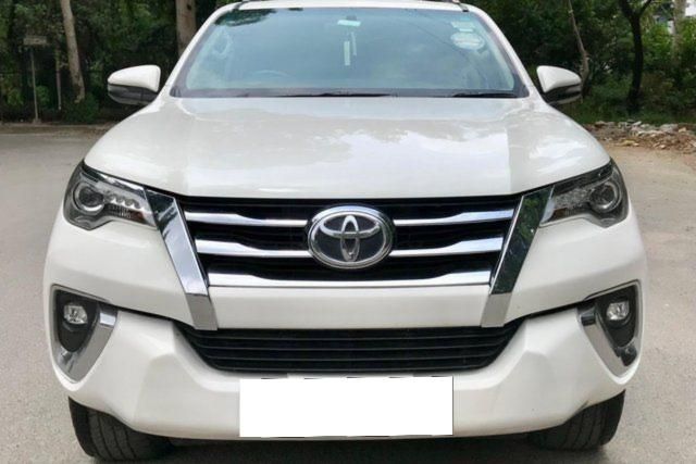 Toyota Fortuner 2.8 2WD MT BSIV Second-hand 2018 Toyota Fortuner 2.8 2WD MT BSIV for sale in New Delhi