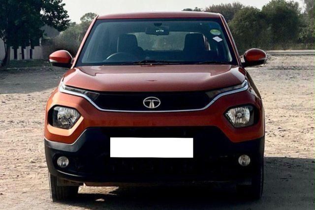 Second-hand 2022 Tata Punch Accomplished AMT BSVI for sale in New Delhi