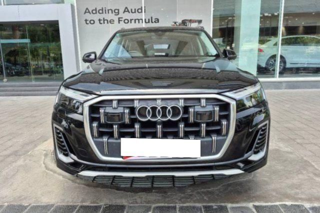 Audi Q7 Technology Second-hand 2024 Audi Q7 Technology for sale in Ahmedabad